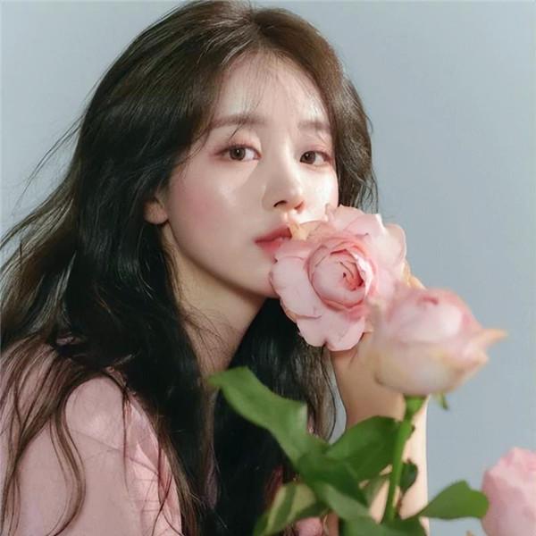 高质量好看的微信头像女生图片（精选20张）