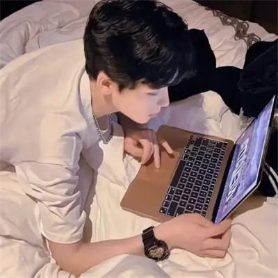 2023最新款情侣头像真人一男一女