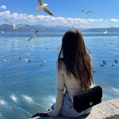 迷人女生背影头像100张，别有一番韵味美！
