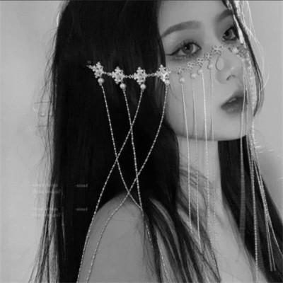 高级感美女头像高清黑白
