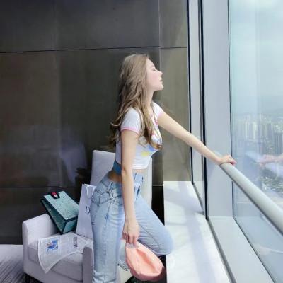 好看女生头像全身高清32张