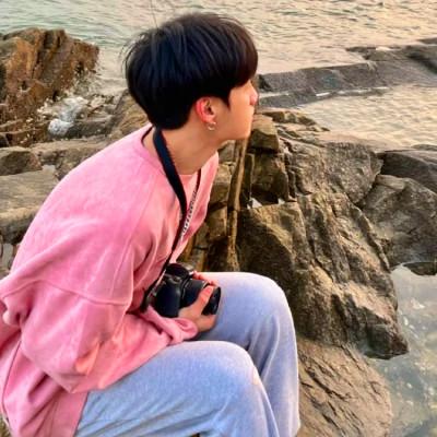 超级好看的2023微信男生头像，绝不能错过！