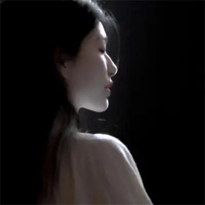 冷艳风头像女生高清图片32张