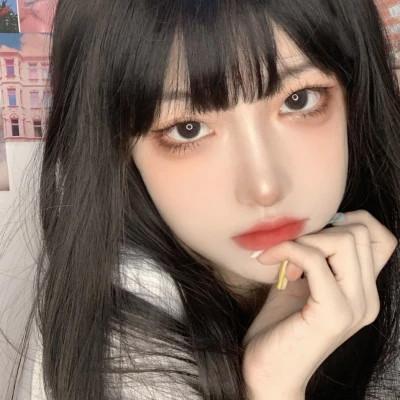 ins温柔女生头像48张
