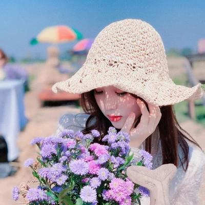 清新干净又治愈的女生头像图片42张