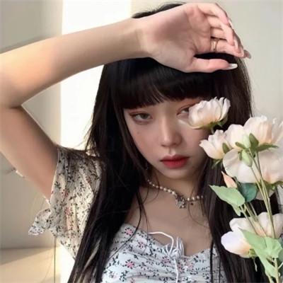 ins温柔女生头像48张