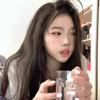 qq头像女ins高级质感40张