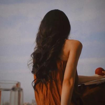 绝美头像背影女生气质范，收藏不亏！