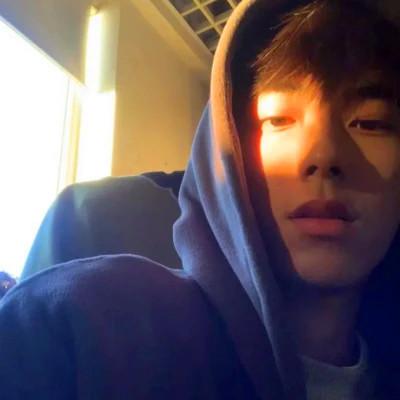超级好看的2023微信男生头像，绝不能错过！