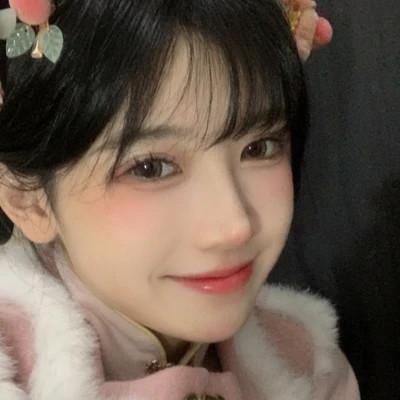 微信头像漂亮大方女生35张