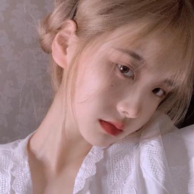 ins温柔女生头像48张
