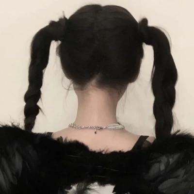 迷人女生背影头像100张，别有一番韵味美！