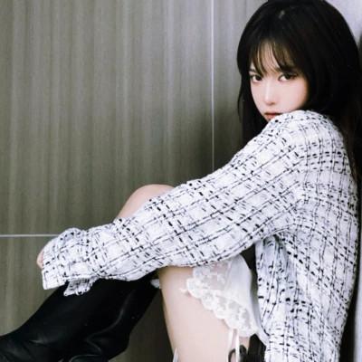 青春女头像ins高级质感40张