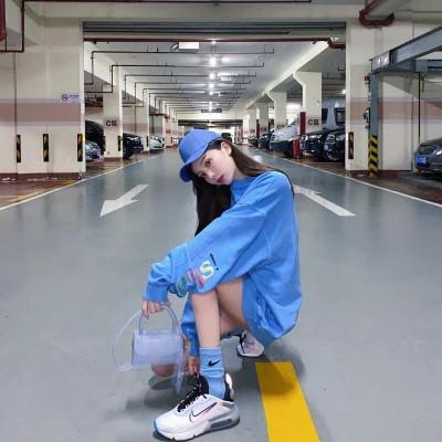 好看女生头像全身高清32张