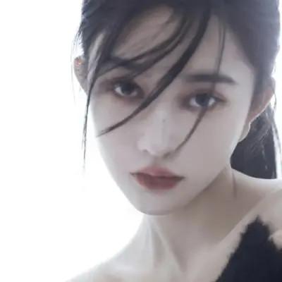 冷艳风头像女生高清图片32张