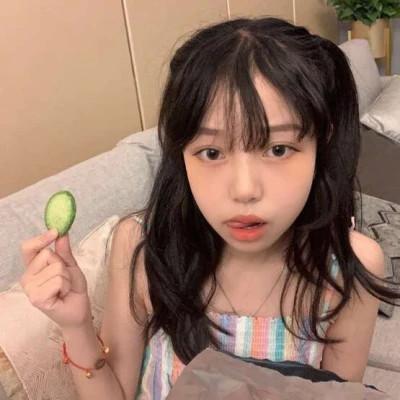 ins温柔女生头像48张