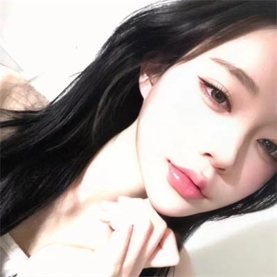好看又成熟的头像女生46张