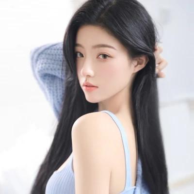 图片2023新图片伤感女生头像