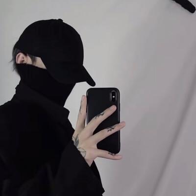 氛围感拉满的小众头像男58张，宝藏男孩！