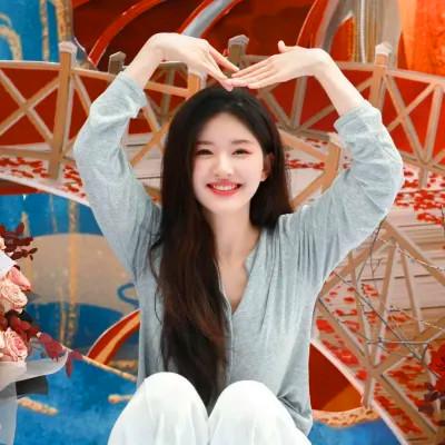 2023女生头像小红书，美丽指数直线上升
