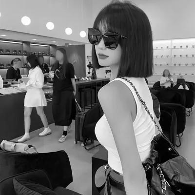 女黑白头像图片真人版52张，逆流而上的黑白文化