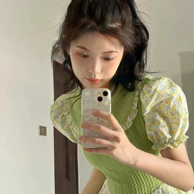 好看的绿色头像女生高清图片36张，清新透亮