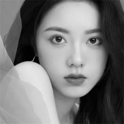 女黑白头像图片真人版52张，逆流而上的黑白文化