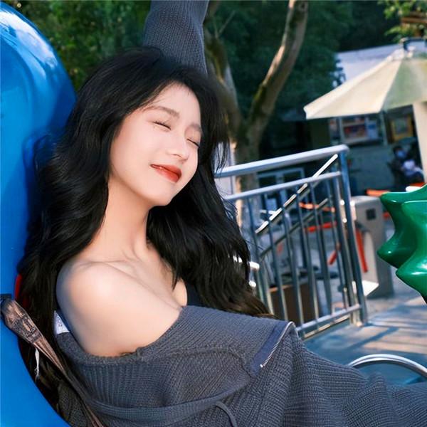 高质量好看的微信头像女生图片（精选20张）