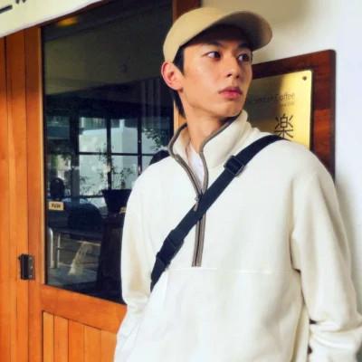 超级好看的2023微信男生头像，绝不能错过！