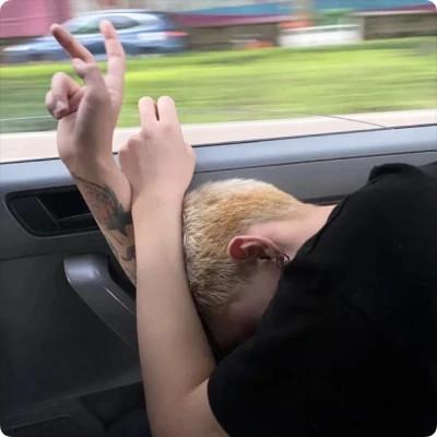氛围感拉满的小众头像男58张，宝藏男孩！