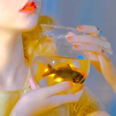 女生头像背景图一套高清好看26张