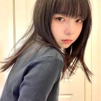 ins温柔女生头像48张