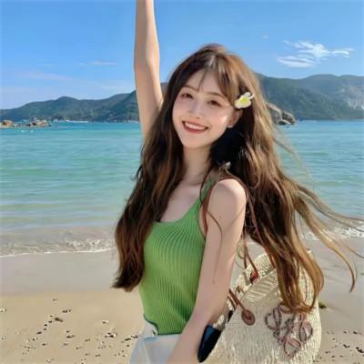 好看的绿色头像女生高清图片36张，清新透亮