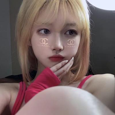 ins温柔女生头像48张