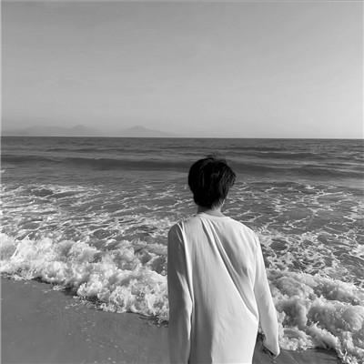 84张男生黑白高级感头像