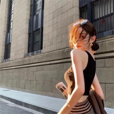 一眼惊艳的女生头像32张
