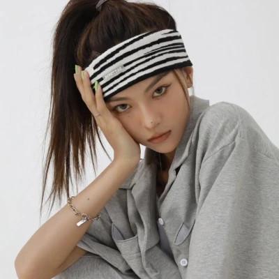 qq女生头像ins高级质感40张