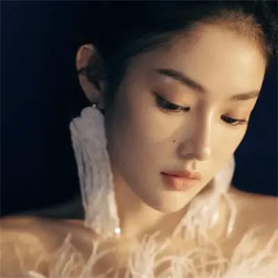 冷艳风头像女生高清图片32张