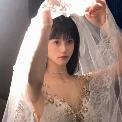 微信头像漂亮大方女生35张