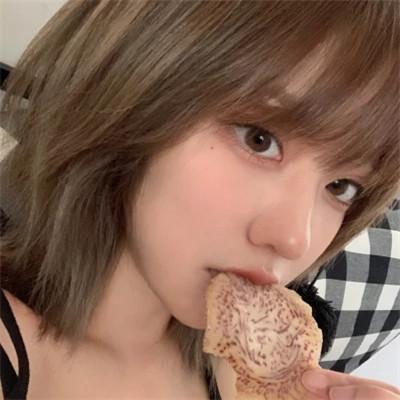 ins温柔女生头像48张