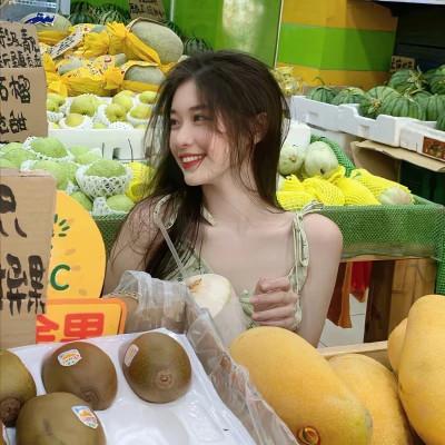 好看的绿色头像女生高清图片36张，清新透亮