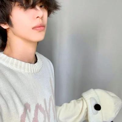 超级好看的2023微信男生头像，绝不能错过！