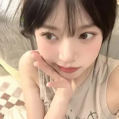头像高端风格女生19张