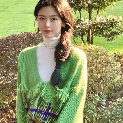 好看的绿色头像女生高清图片36张，清新透亮