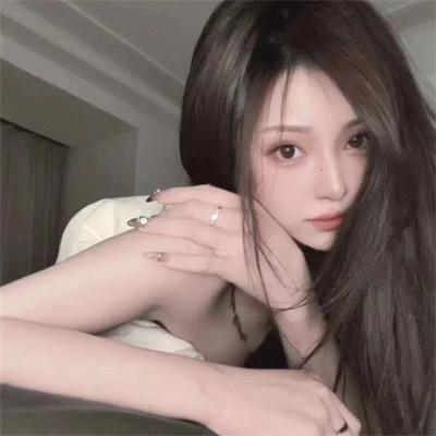 好看又成熟的头像女生46张