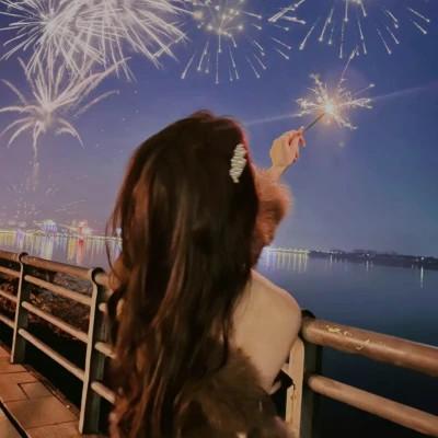 绝美头像背影女生气质范，收藏不亏！
