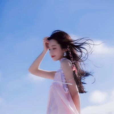 清新干净又治愈的女生头像图片42张