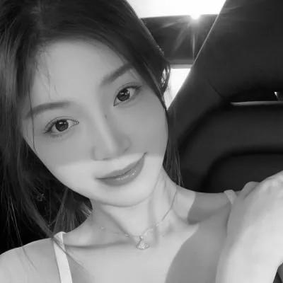女黑白头像图片真人版52张，逆流而上的黑白文化