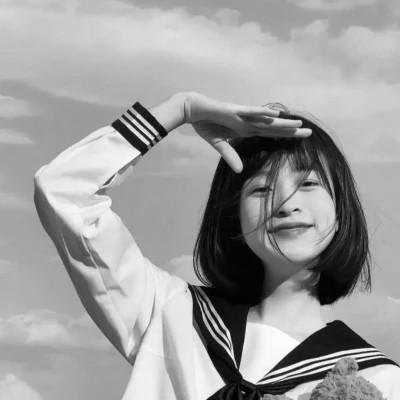 头像图片2023最火爆黑白女生