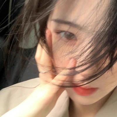 可盐可甜的专用女生头像59张
